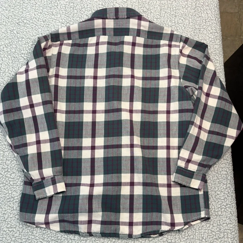 VTG L.L. Bean USA Classic Flannel Shirt, Women Sz M Plaid Green Plum, Midweight - Picture 9 of 12